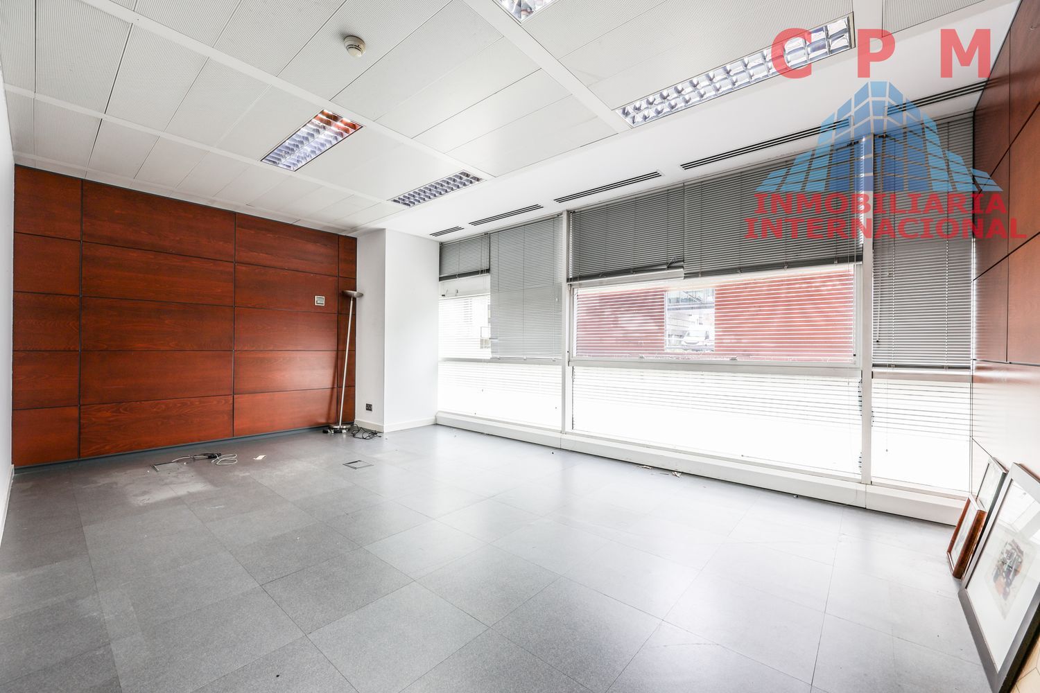 oficina en la-moraleja · arroyo-de-la-vega 10157€