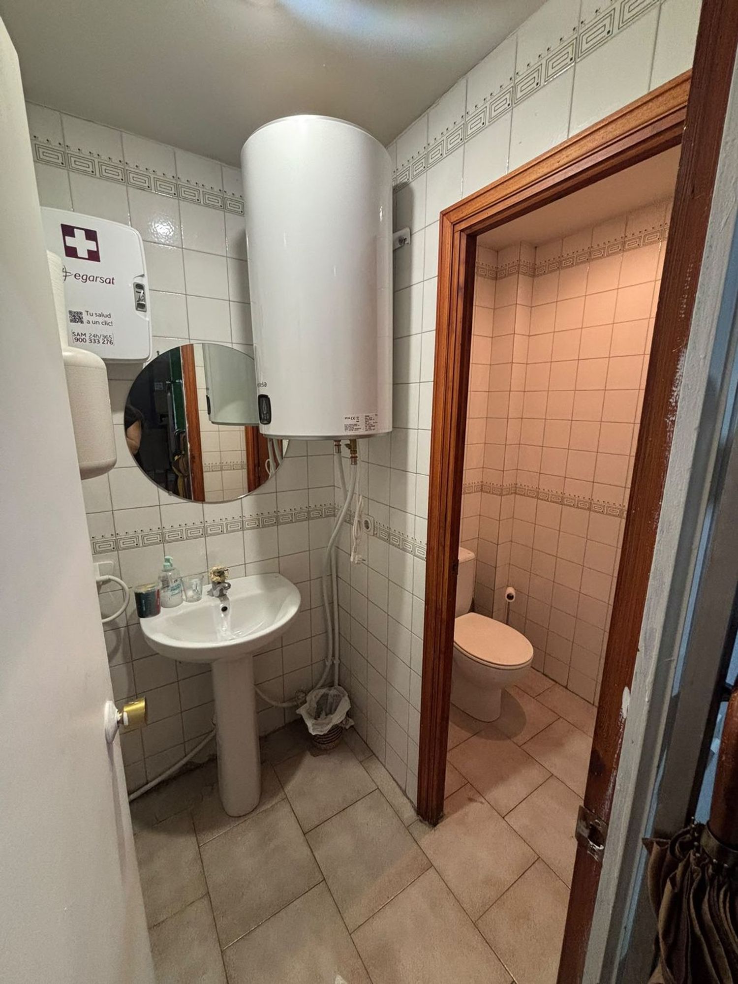 local-y-naves en madrid · chamberi 1780€