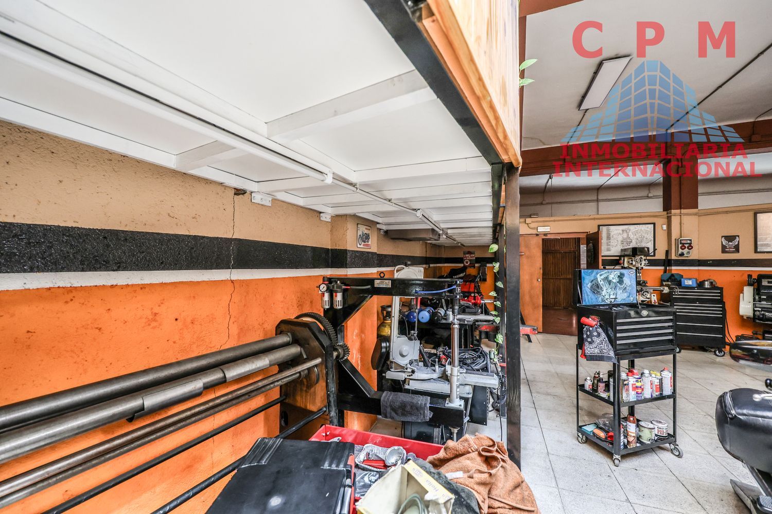 local-y-naves en madrid · tetuan 449000€