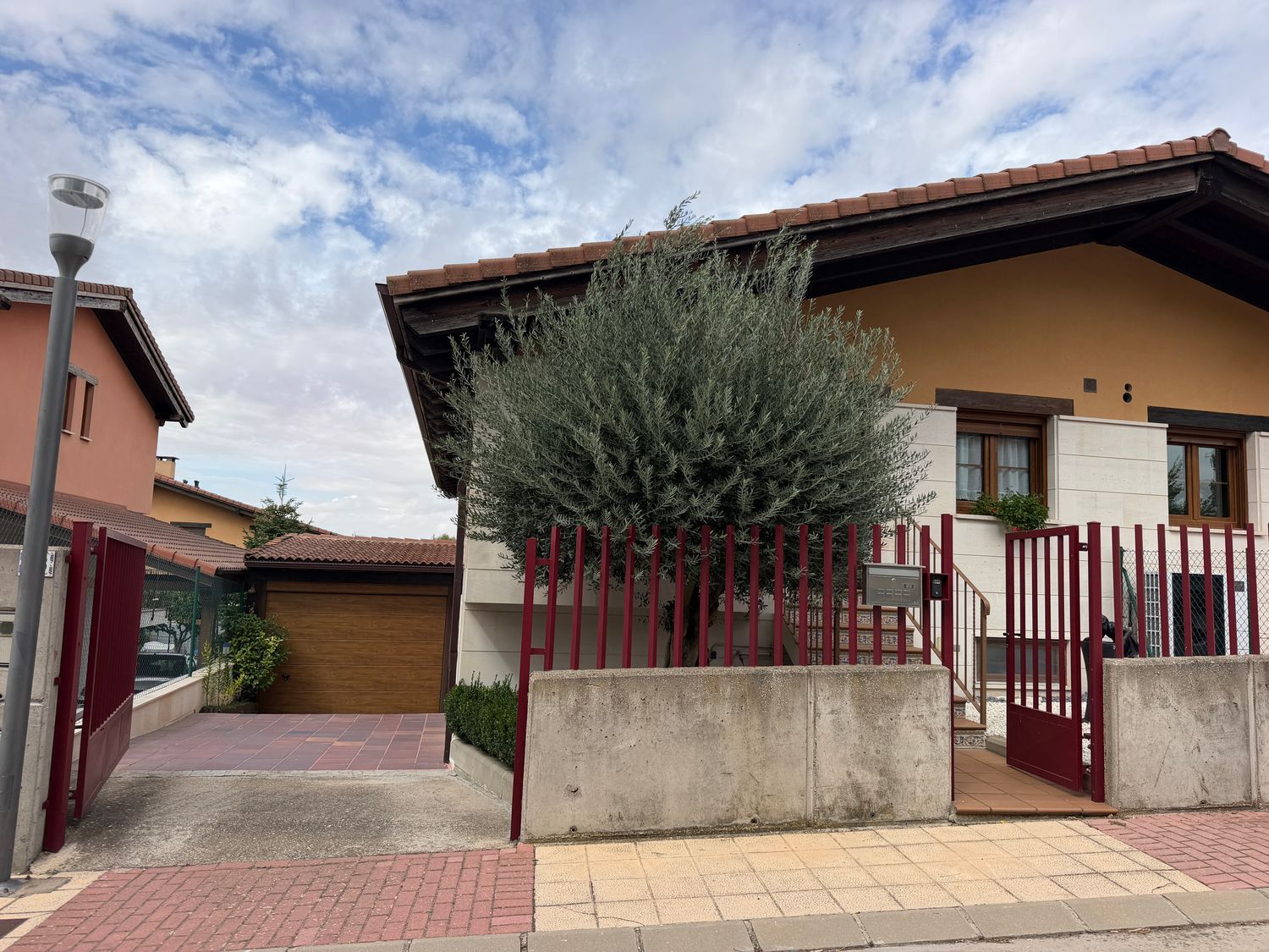 casa en villagonzalo-pedernales ·  419000€