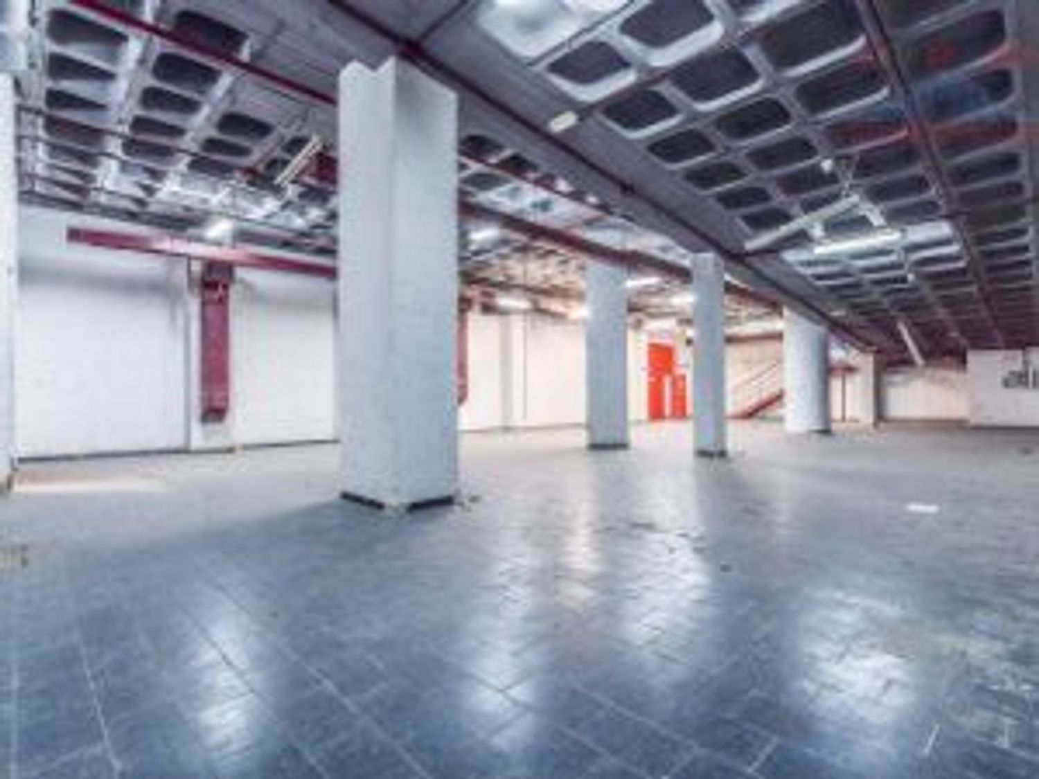 local-y-naves en madrid · hortaleza 1050000€