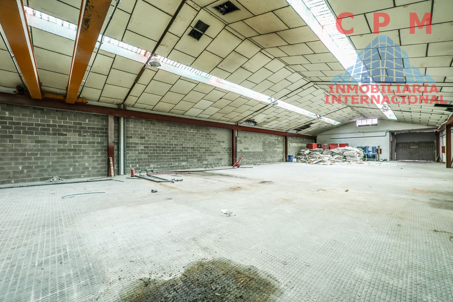 local-y-naves en penafiel ·  4000€