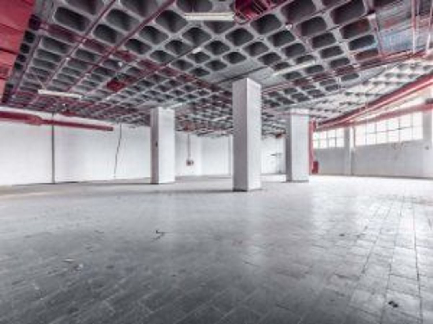 local-y-naves en madrid · hortaleza 1050000€