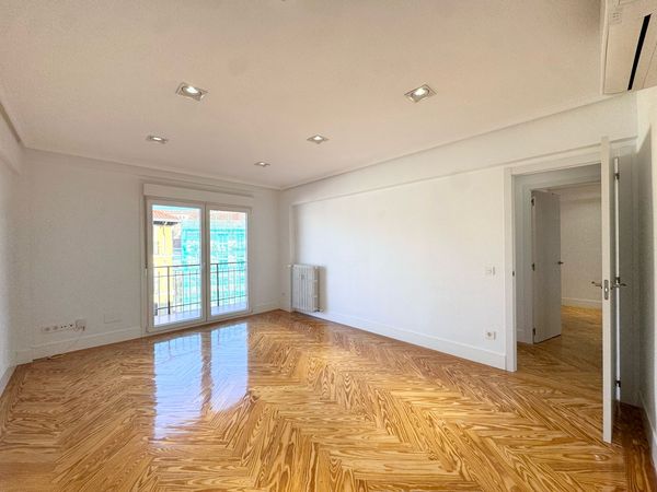 Piso En Alquiler