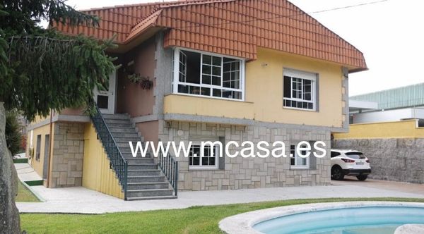 Casa/Chalet independiente En Venta