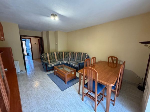 Piso En Alquiler