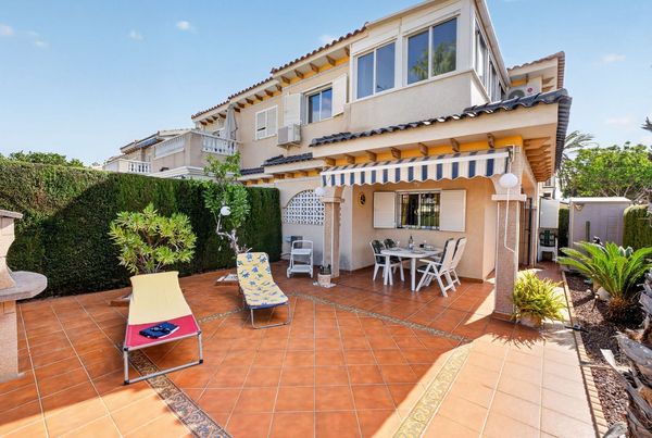 Casa/Chalet independiente En Venta