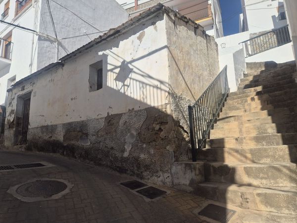 Terreno / Urbano (solar) En Venta