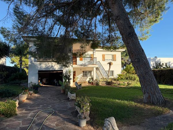 Casa/Chalet independiente En Venta