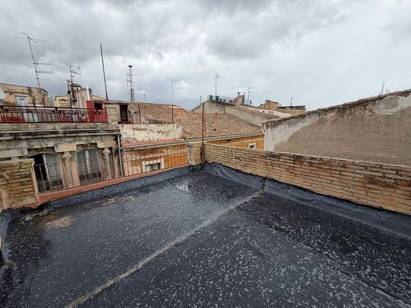 Edificio de uso mixto En Venta