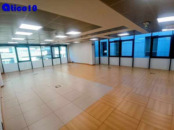 Oficina En Alquiler