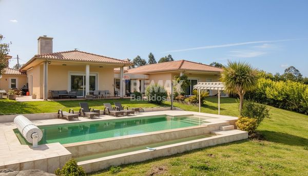 Casa/Chalet independiente En Venta
