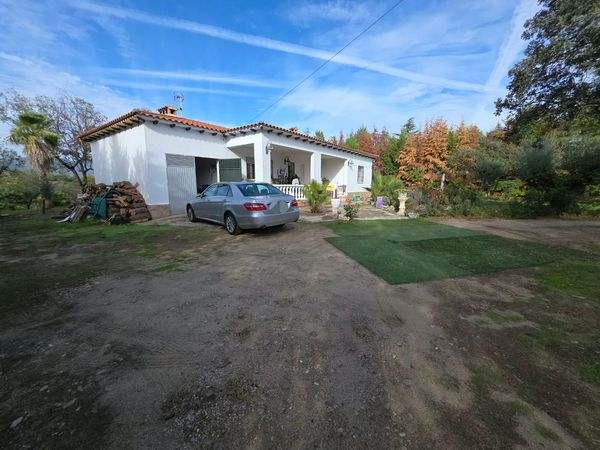 Casa/Chalet independiente En Venta