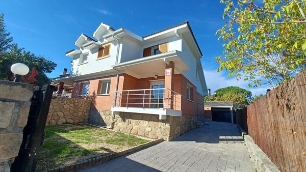 Casa/Chalet pareado En Venta