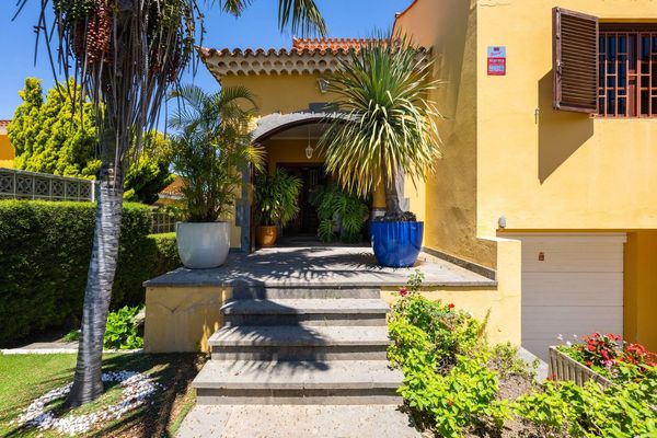 Casa/Chalet independiente En Venta