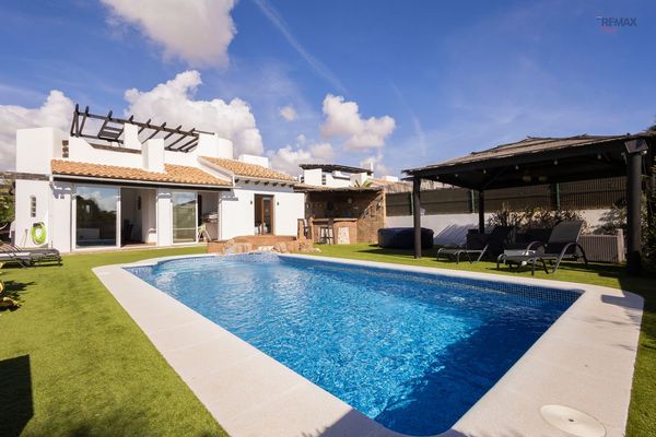 Casa/Chalet independiente En Venta