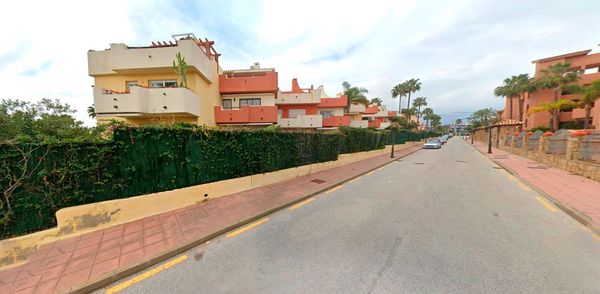 House/Detached house in Sale