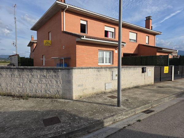 Casa/Chalet adosado En Venta