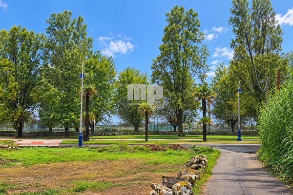 Terreno / Urbano (solar) En Venta
