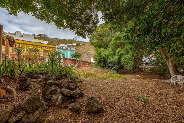 Terreno / Urbano (solar) En Venta