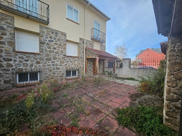 Casa/Chalet independiente En Venta