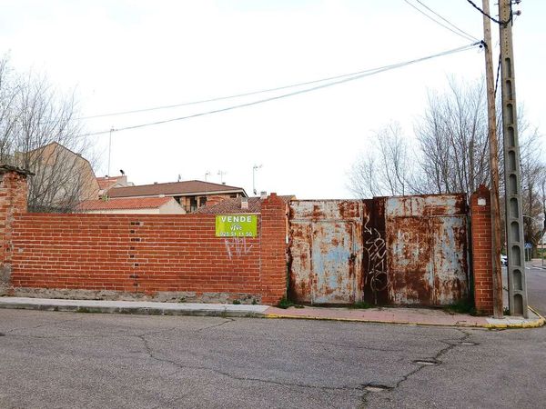 Terreno / Urbano (solar) En Venta