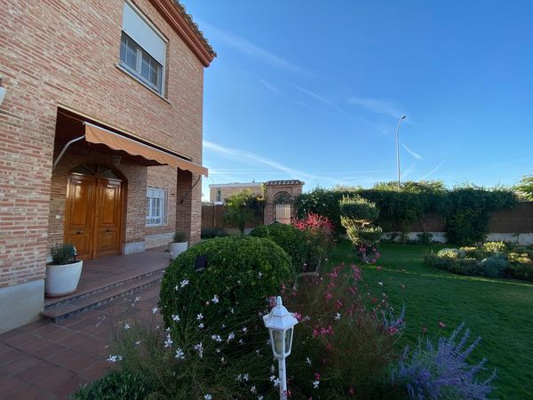 Casa/Chalet pareado En Venta
