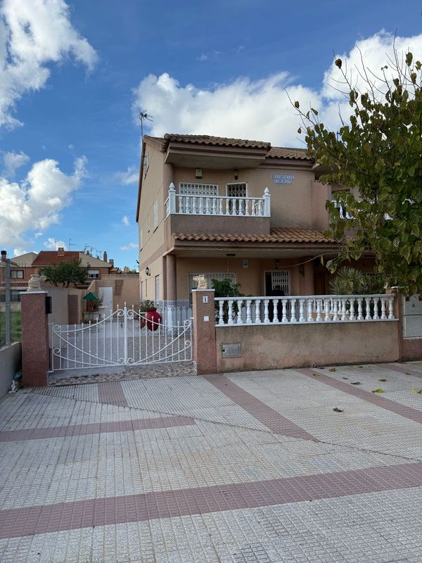 Casa/Chalet adosado En Venta
