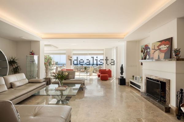 3-bedroom freehold villa in Marbella — photo 3 of 5
