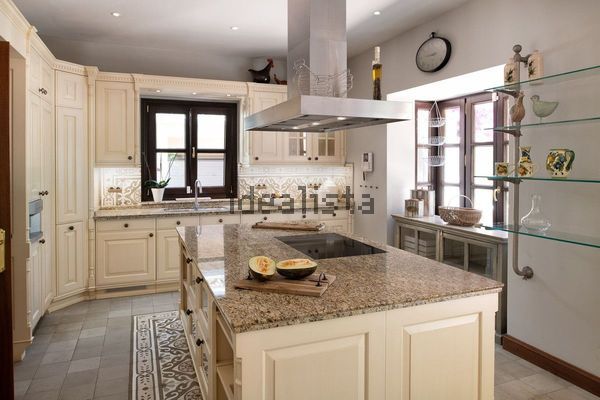 Detached house in Calle Monte Mayor, 1, Sierra Blanca, Marbella — image 5