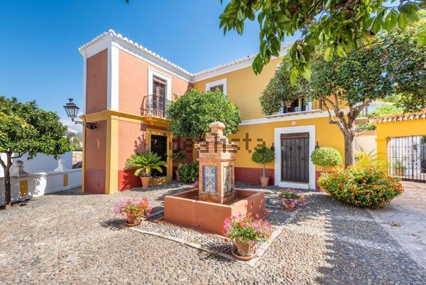 3-bedroom freehold villa in Marbella — photo 4 of 5