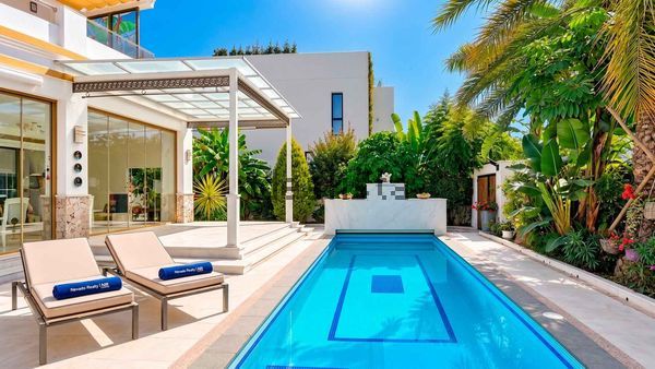 4-bedroom freehold villa in Marbella — photo 4 of 5