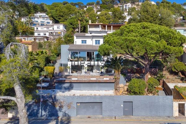 Detached house in Cala Sant Francesc - Santa Cristina, Blanes — image 3