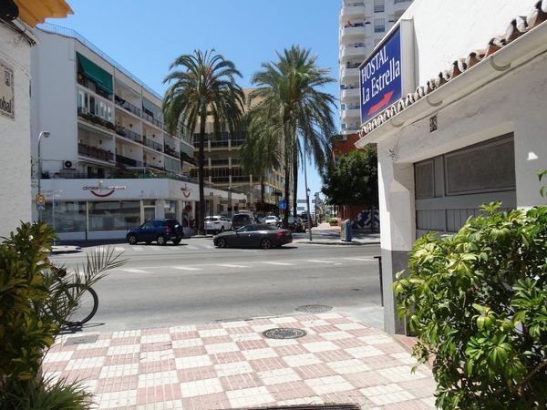 3-bedroom freehold villa in Marbella — photo 1 of 5