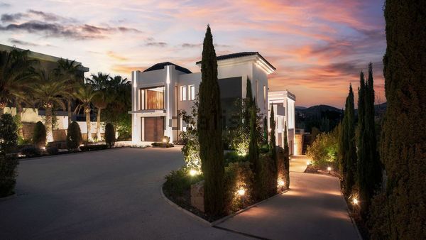 Detached house in Urbanizacion Flamingos II, Los Flamingos, Benahavís — image 5