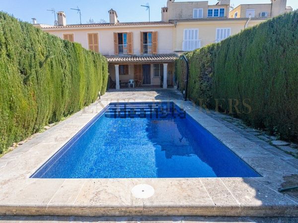 3-bedroom freehold villa in Palma — photo 1 of 5