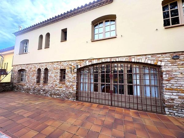Detached house in Begur, Begur — image 4