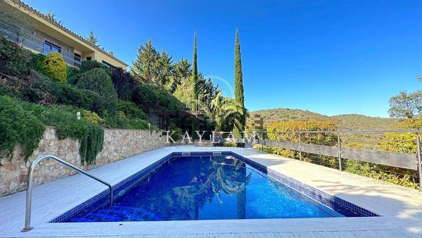3-bedroom freehold villa in Castell-Platja d'Aro — photo 2 of 5
