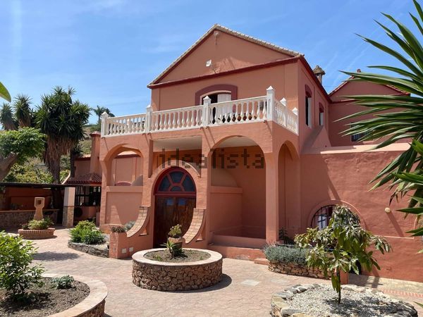 4-bedroom freehold villa in Nerja — photo 4 of 5