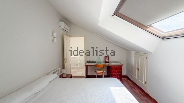 Detached house in Calle Federico Fellini, Parque Clavero, Málaga — image 3