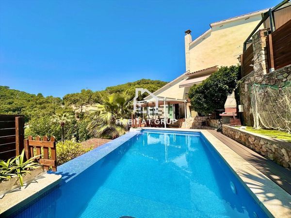 Detached house in Canyelles, Lloret de Mar — image 3