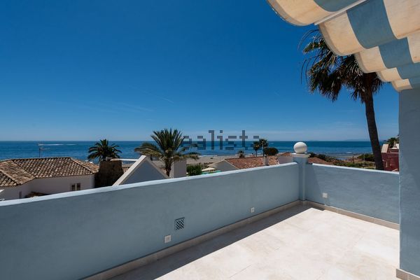 6-bedroom freehold villa in Marbella — photo 5 of 5