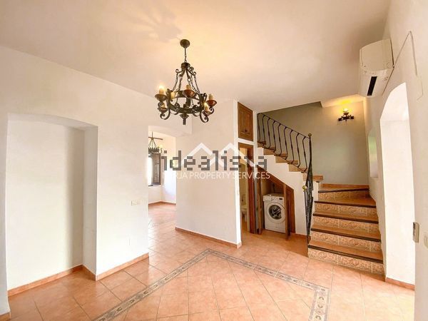 3-bedroom freehold villa in Nerja — photo 5 of 5