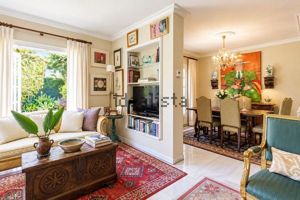 3-bedroom freehold villa in Marbella — photo 3 of 5