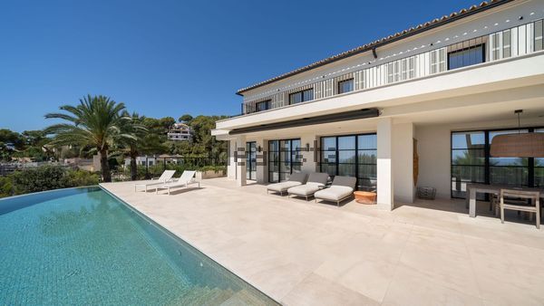 Detached house in Bendinat, Calvià — image 3