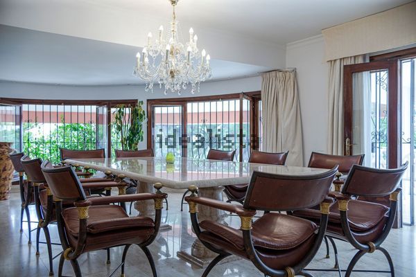 6-bedroom freehold villa in Estepona — photo 3 of 5