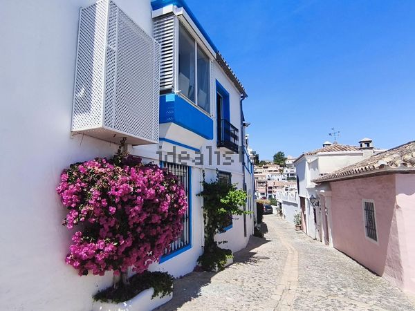3-bedroom freehold villa in Benahavís — photo 3 of 5