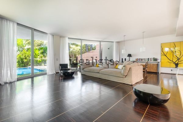 Semi-detached house in Sierra Blanca, Marbella — image 4