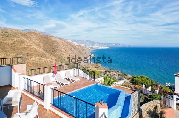 Detached house in Urbanización Ladera del Mar, 2, Chaparil - Torrecilla - Punta Lara, Nerja — image 3