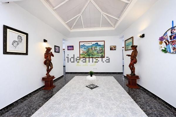 Detached house in Costa Teguise, Teguise — image 3